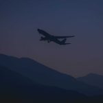 10 Tips to Survive a Red-Eye Flight